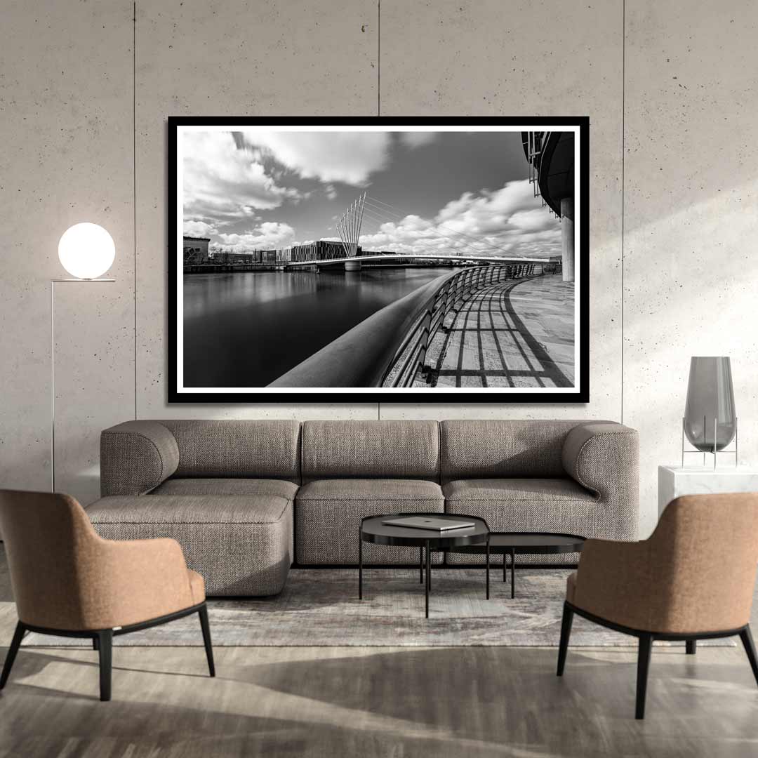A7_01421-BLK-Frame-Mockup-105