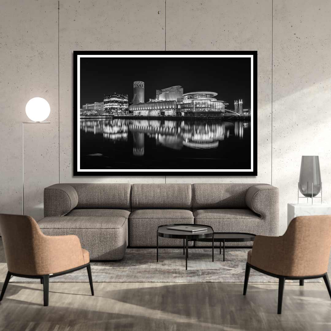 A7_01538-2-BLK-Frame-Mockup-105