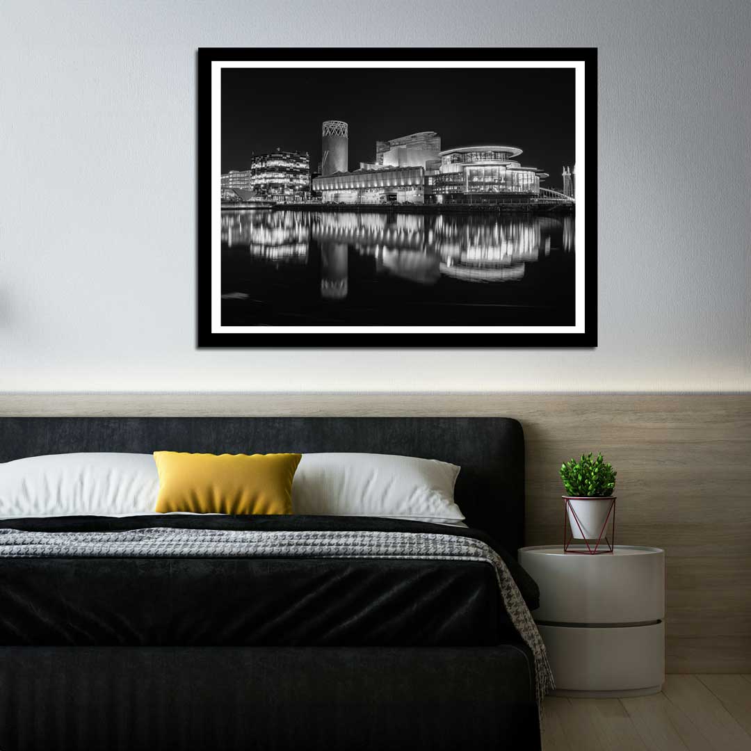 A7_01538-2-BLK-Frame-Mockup-110
