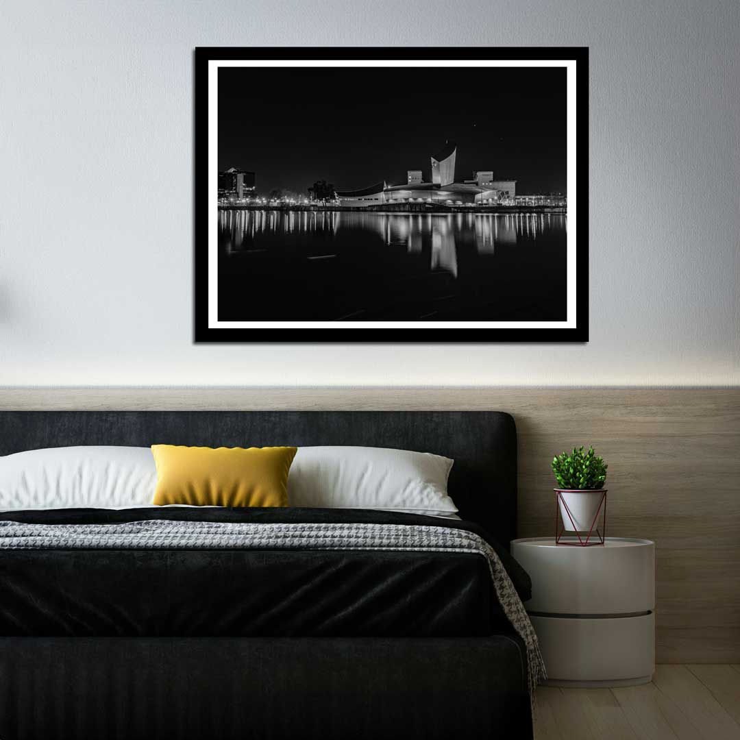 A7_01539-BLK-Frame-Mockup-110