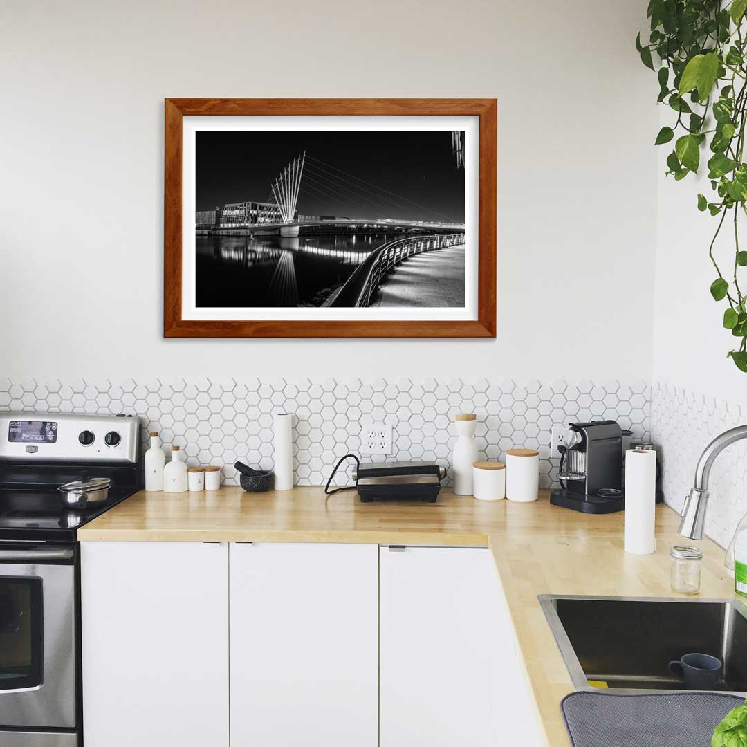 A7_01550-2-BLK-Frame-Mockup-106