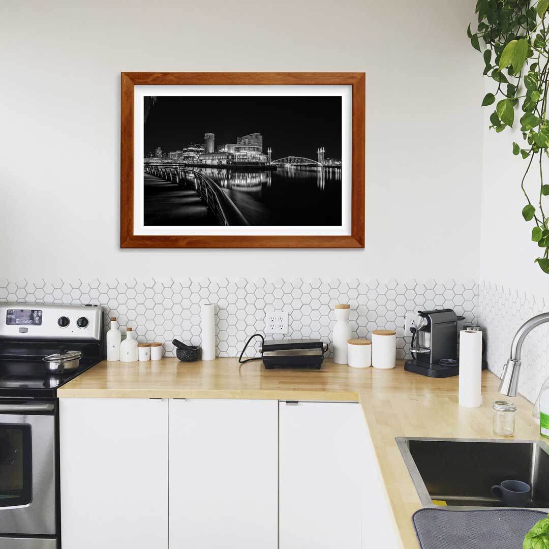 A7_01552-2-BLK-Frame-Mockup-106