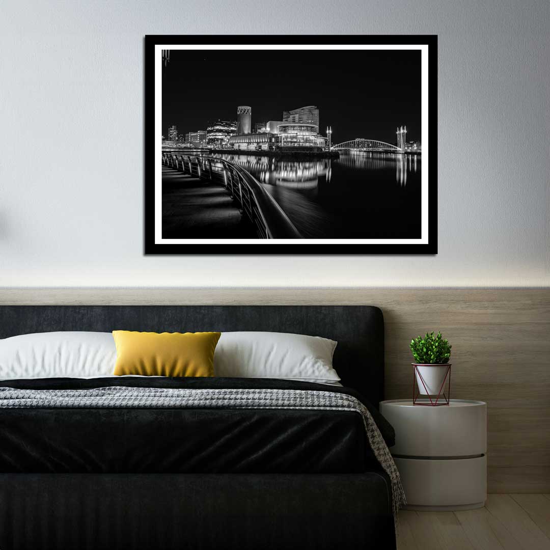 A7_01552-2-BLK-Frame-Mockup-110