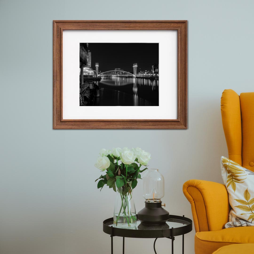 A7_01553-2-BLK-Frame-Mockup-107