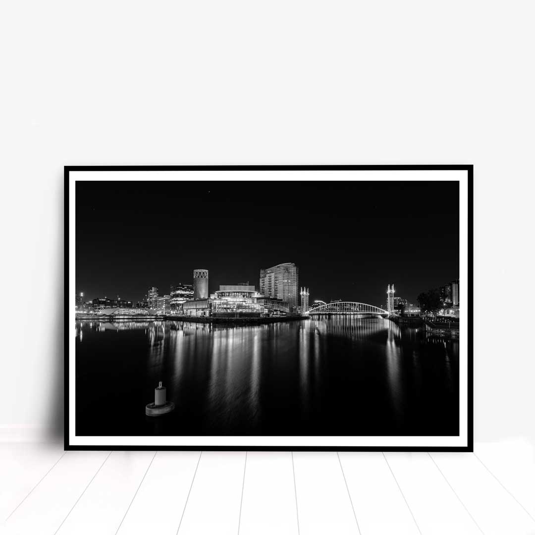 A7_01554-2-BLK-Frame-Mockup-102