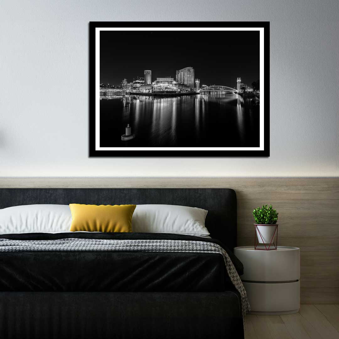 A7_01554-2-BLK-Frame-Mockup-110