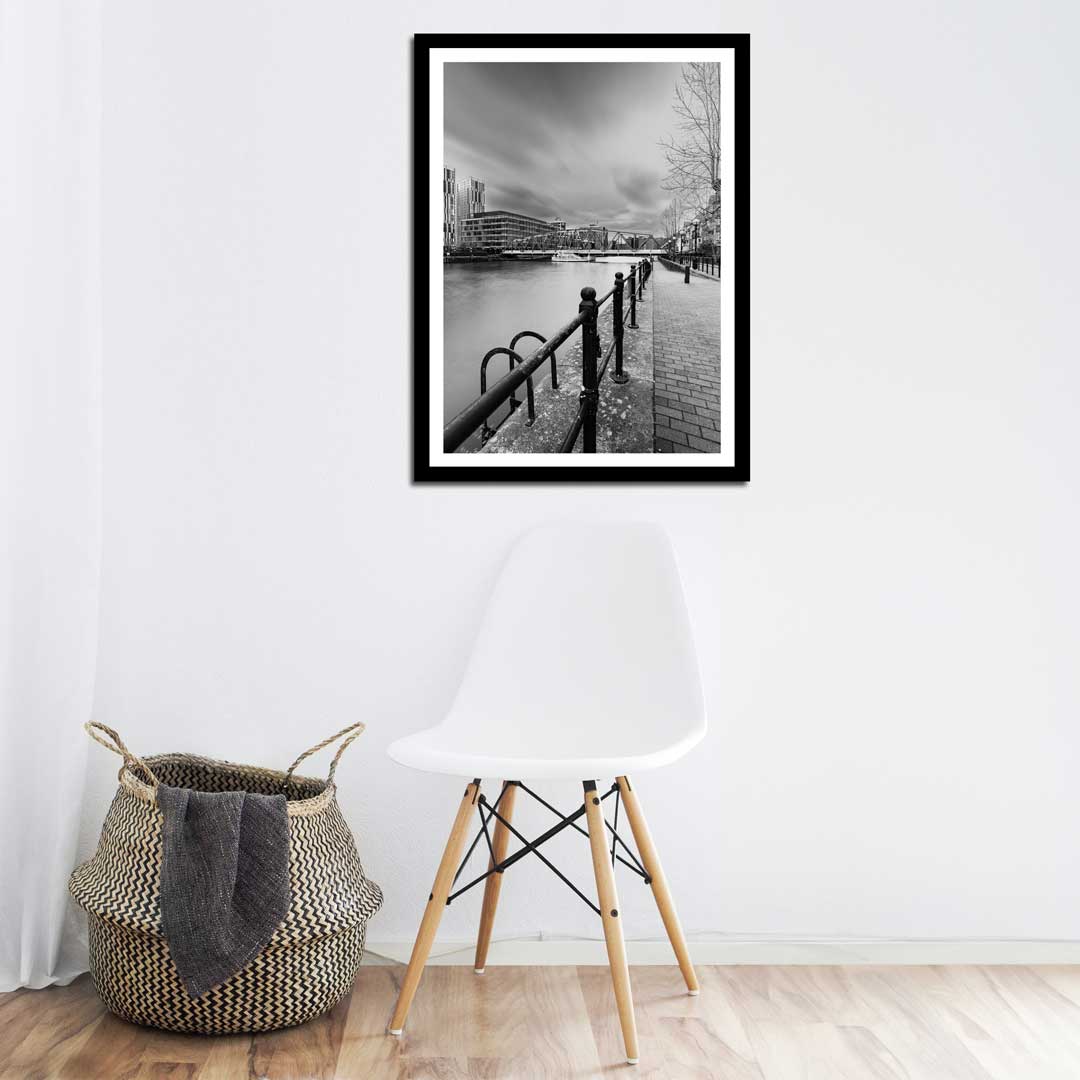 A7_01883-BLK-Frame-Mockup-109