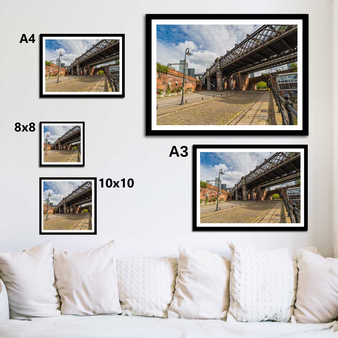 RA-MCR-A2402383-HDR-mockup-109