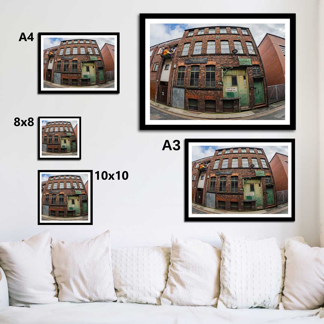 RA-MCR-A7_01647-HDR-mockup-107