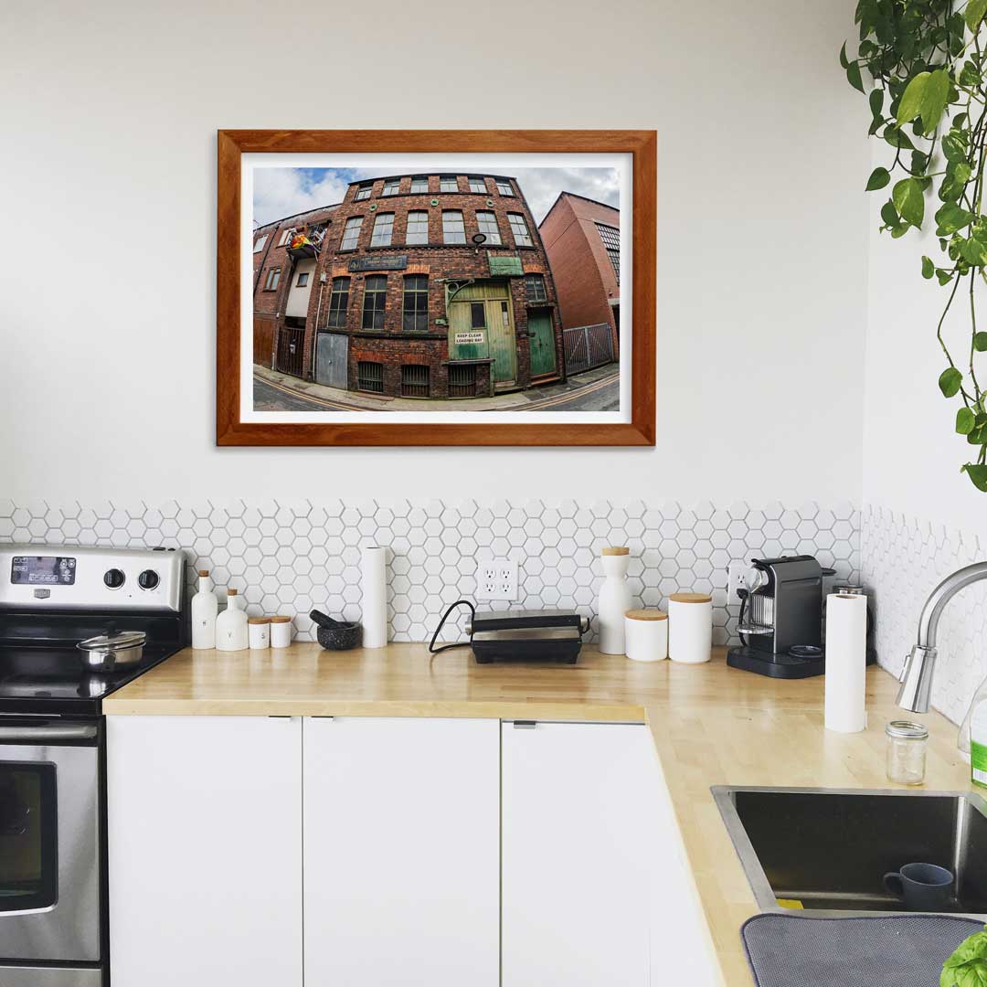 RA-MCR-A7_01647-HDR-mockup-109